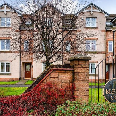 4 Bedroom Townhouse In スターリング エクステリア 写真
